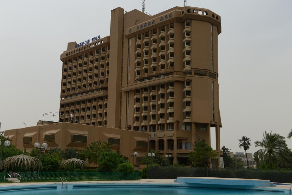 Al Mansour Hotel Baghdād Kültér fotó